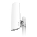 MikroTik RBD22UGS-5HPacD2HnD-15S mANTBox 52 15s Dual-band 2.4/5 GHz Base Station